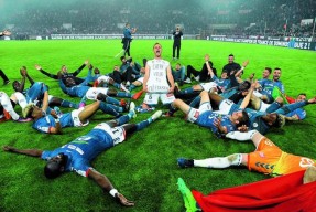 九游体育清晨体能课后，山东泰山更衣室发声备战法甲，气氛紧张，团队化学反应显著的简单介绍