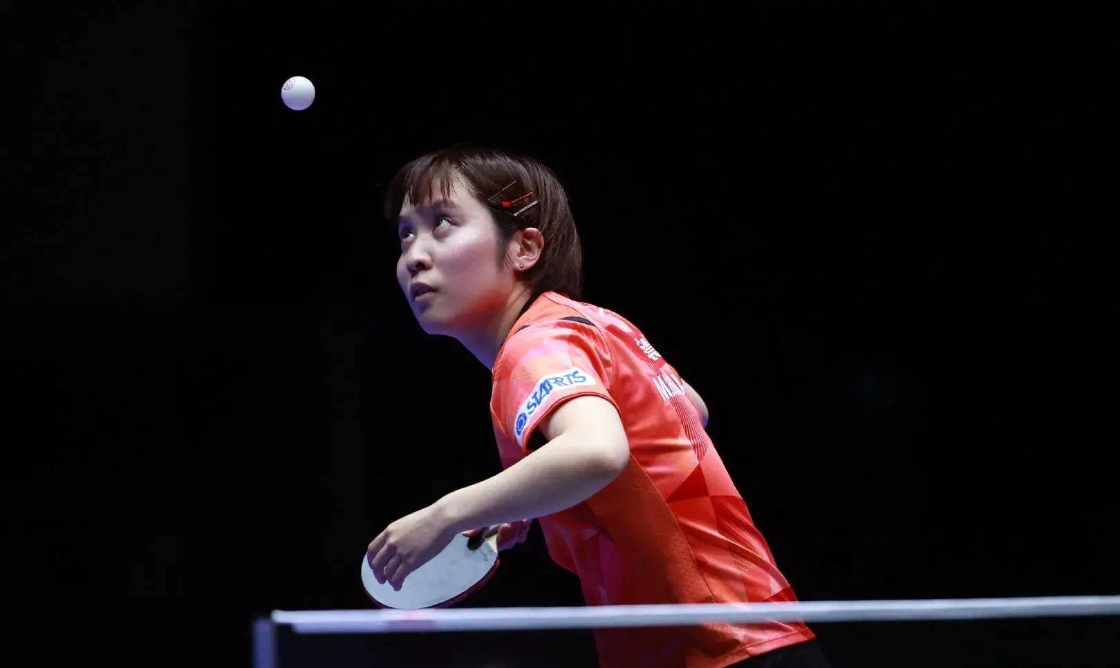 关于河套鲸鲨队鏖战江南黑豹队，电竞半决赛爆冷，转换速度占优。节奏掌控在手的信息